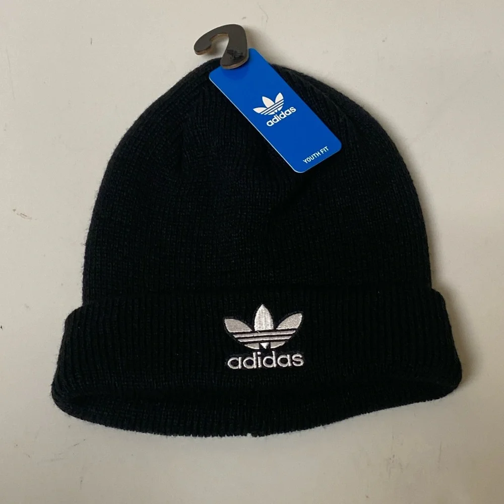 Adidas Youth Originals Trefoil Beanie Hat Black White NWT Kids One Size Winter